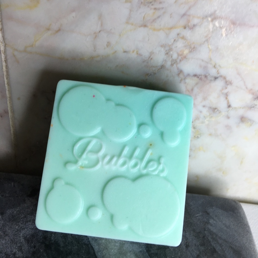 bubbles soap - Picture 3 of 5